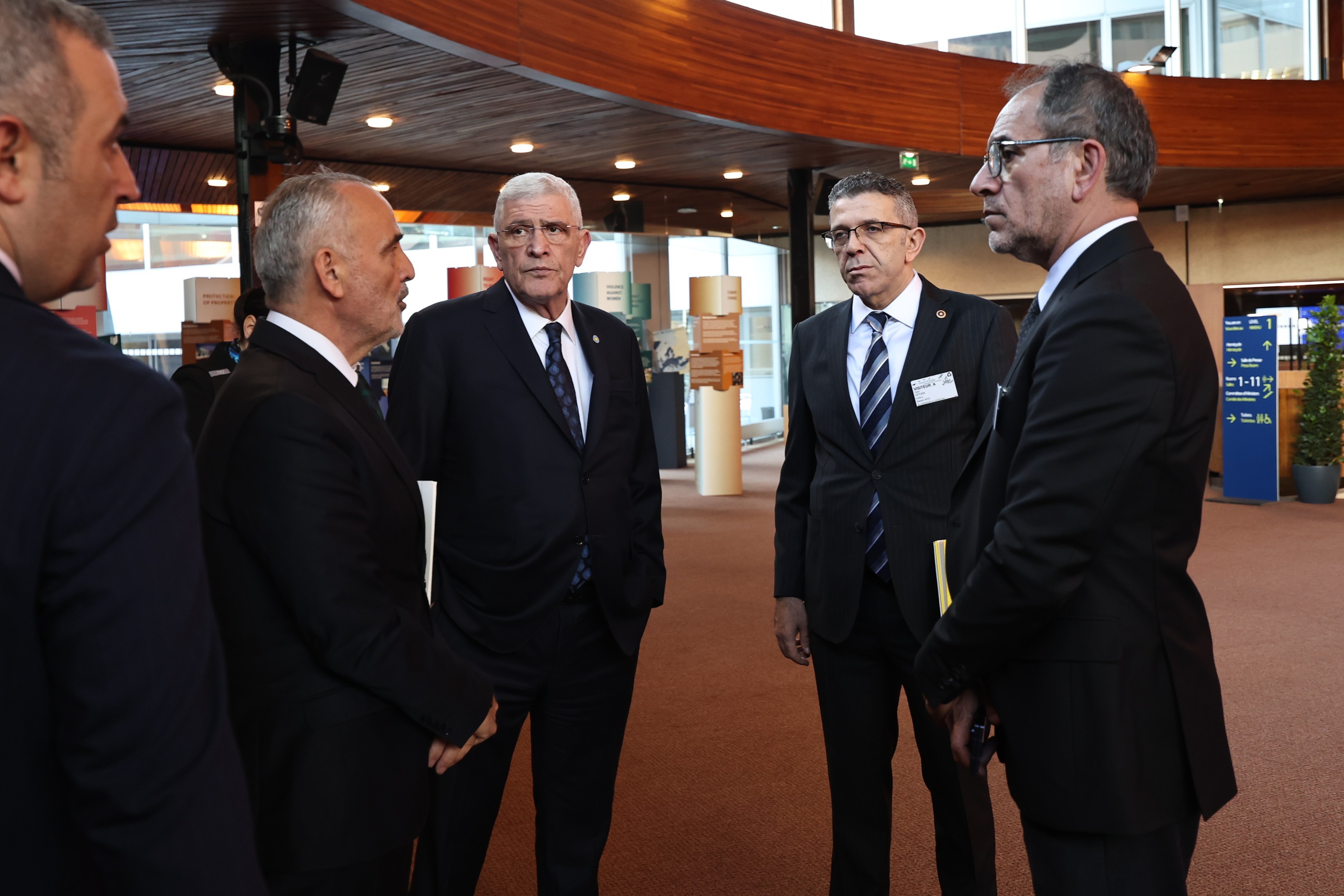 Müsavat Dervişoğlu Avrupa'da Çeşitli Ziyarette Bulundu