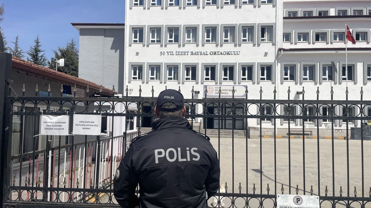 OKULLARA 7 BASAMAKLI YENİ GÜVENLİK MODELİ DÖNEMİ GELİYOR...