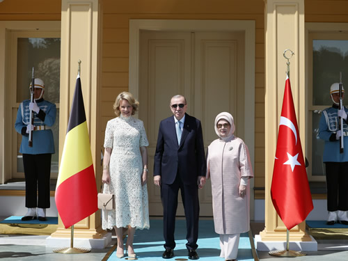 Cumhurbaşkanı Erdoğan, Belçika Kraliçesi Mathilde ile görüştü