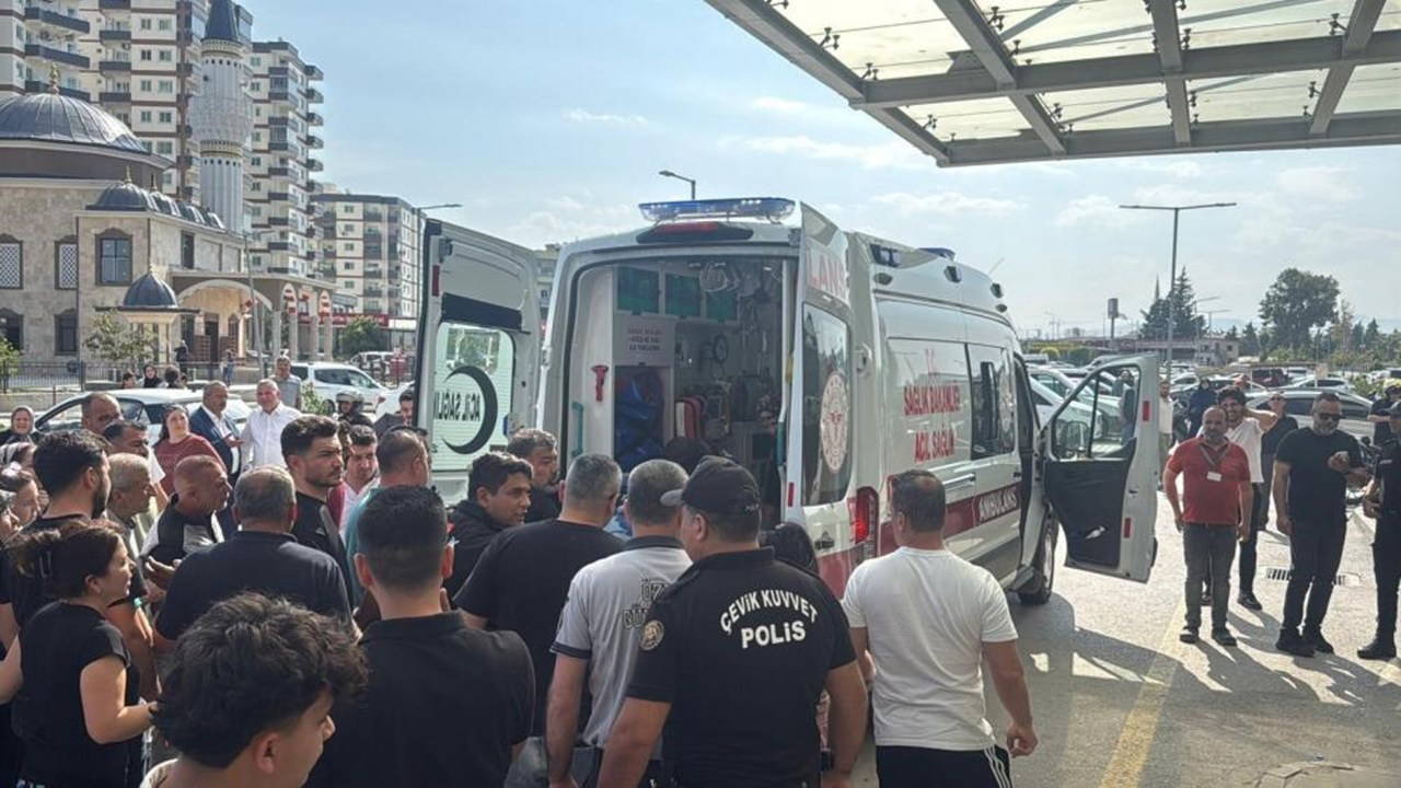 Tarsus’ta Dehşet: Silahlı Saldırıda 4 Kişi Hayatını Kaybetti, 8 Kişi Yaralandı