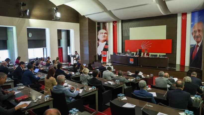 Kılıçdaroğlu Cephesinden İstifa Depremine İlk Yorum: 'Yargıtay Kararı Olmadan İşlem Yapılamaz, PM 5 Kişiyle de Toplanır'