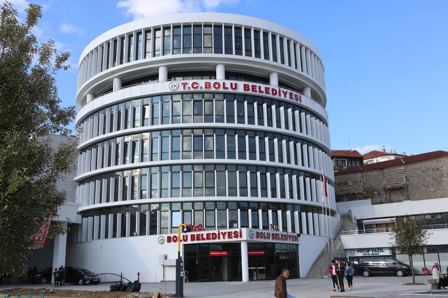 Bolu Belediyesi’ne Yönelik “Zimmet” ve “Kara Para Aklama” Soruşturması: 10 Şüpheli Gözaltına Alındı