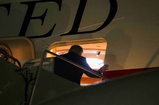 TRUMP, ANKARA ZİRVESİ İÇİN WASHINGTON'DAN HAREKET ETTİ