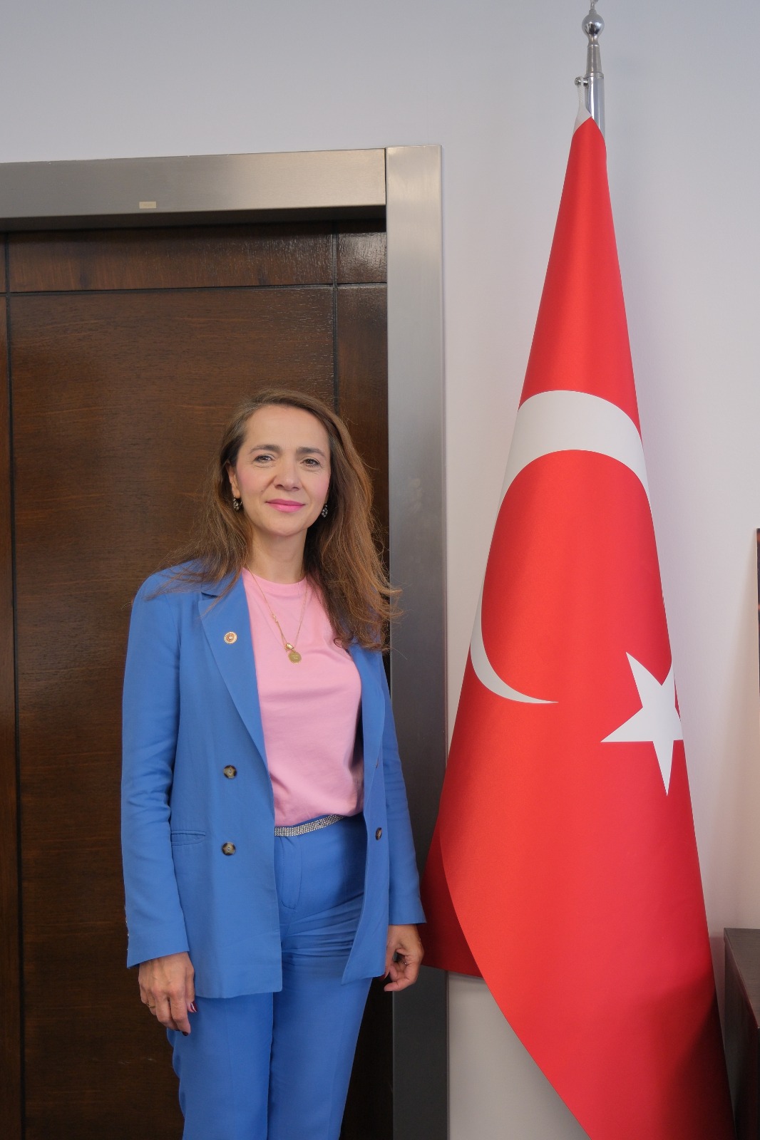 CHP'li Dr. Gamze Akkuş İlgezdi: "Kredi Kartı Limitlerine Dokunmak Vatandaşı Çaresiz Bırakır"