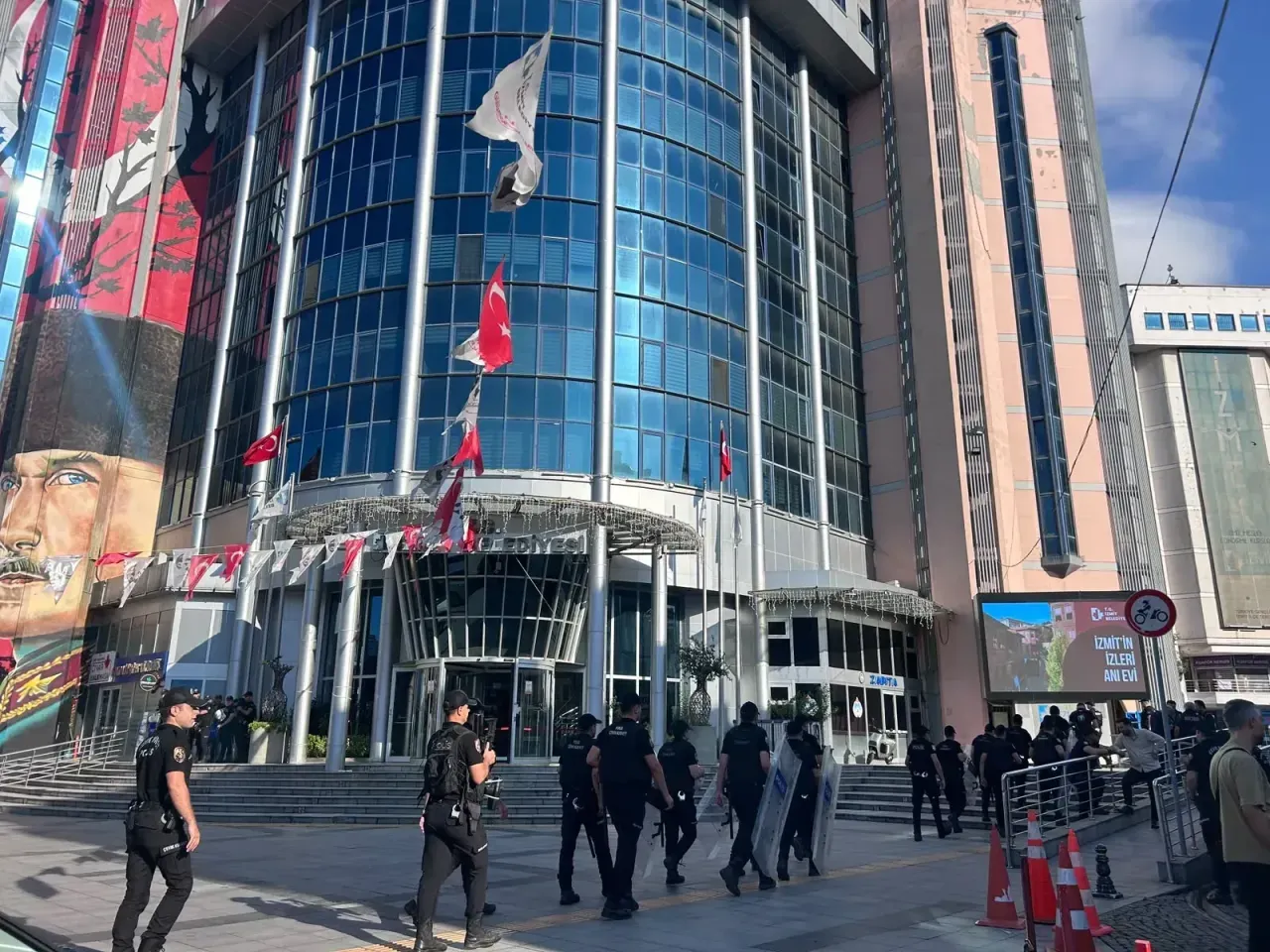 Fatma Kaplan Hürriyet ve 28 kişi adliyeye sevk ediliyor