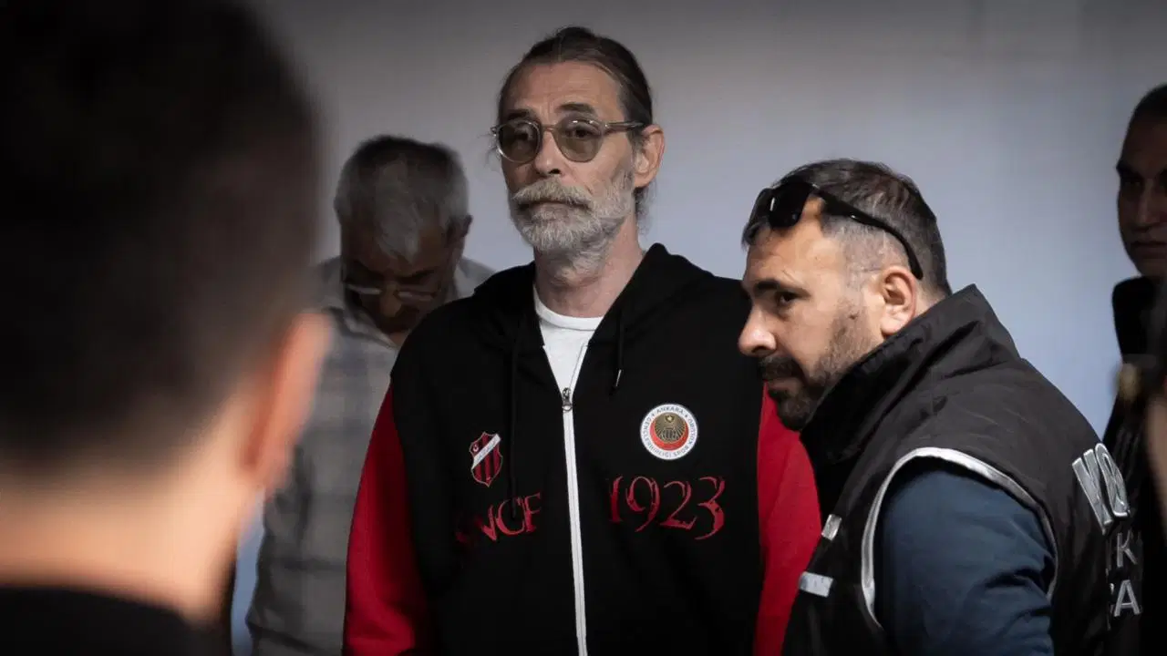 ETİMESGUT BELEDİYE BAŞKANI ERDAL BEŞİKÇİOĞLU TUTUKLANDI
