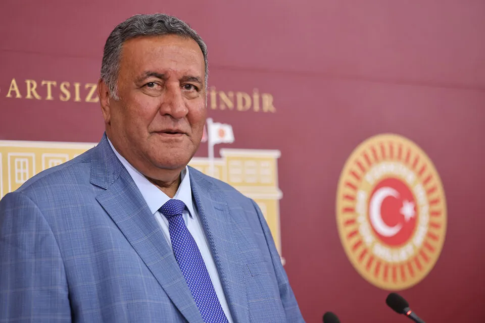 Ömer Fethi Gürer: "Canlı hayvan ithalatıyla sorun çözülmez, yerli besici desteklenmeli"