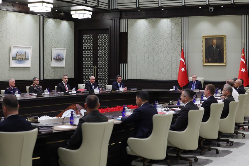 Cumhurbaşkanı Recep Tayyip Erdoğan, Milli Güvenlik Kurulu Toplantısı'na başkanlık etti.