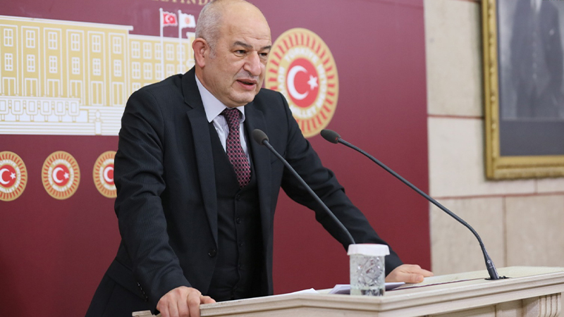 ALİ FAZIL KASAP’TAN SÜRPRİZ HAMLE: YENİ YOL GRUBU’NA KATILDI
