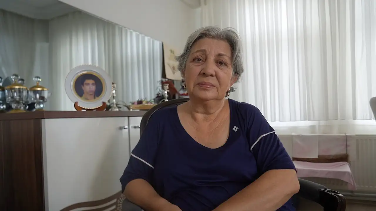 17 Ağustos Depremi’nde Yıllar Süren Arayış: Emine Cebeci Oğlunun Cenazesine Ulaştı