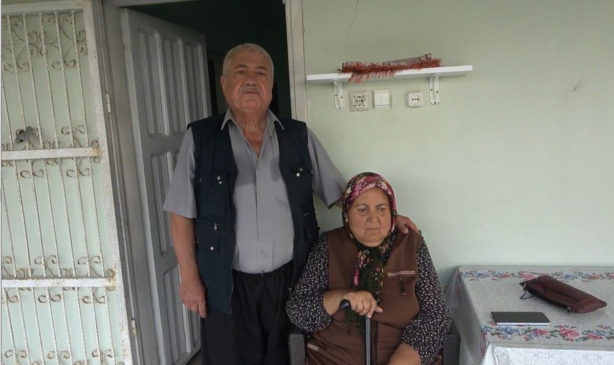Eşinin Hayatını Kolaylaştırmak İçin 60 Basamaklı Merdivene Asansör Yaptı