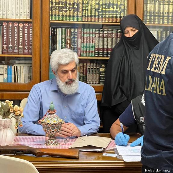 ALPARSLAN KUYTUL GÖZALTINA ALINDI! FURKAN VAKFI’NA OPERASYONDA 32 ŞÜPHELİ