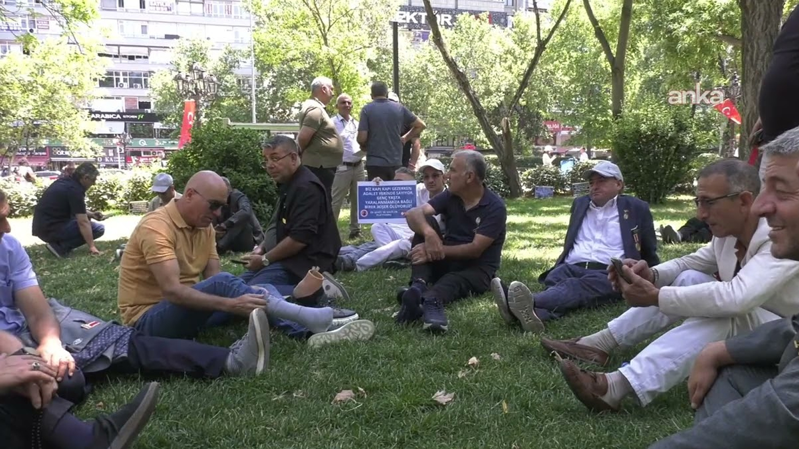 GAZİLER, GÜVENPARK’TAN ÇIKARILARAK GAZİ UYUM EVİNE GÖTÜRÜLDÜ