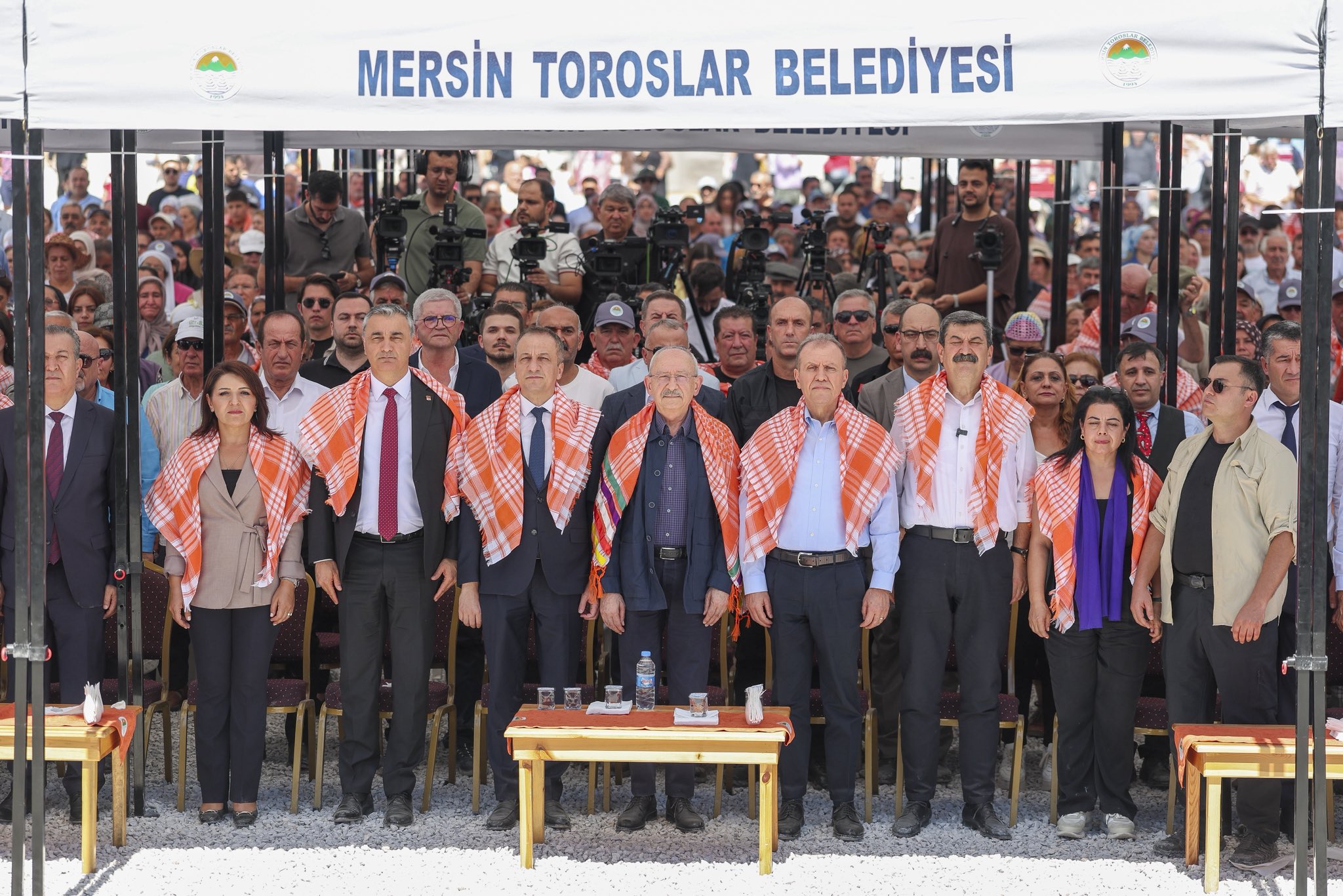 KILIÇDAROĞLU, MERSİN’DE YÖRÜK ETKİNLİĞİNE KATILDI