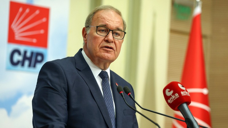 FAİK ÖZTRAK'TAN "SAVUNMA SANAYİİ" TEPKİSİ: AK PARTİ HÜKÛMETİ 25 YILIN SONUNDA..