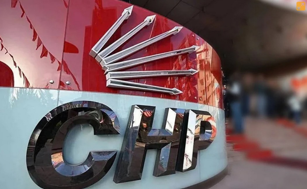 CHP’NİN 81 İL BAŞKANINDAN ORTAK DEKLARASYON: "KİŞİLER GELİR GEÇER, CHP KALIR, YENİDEN YOLA ÇIKIYORUZ"