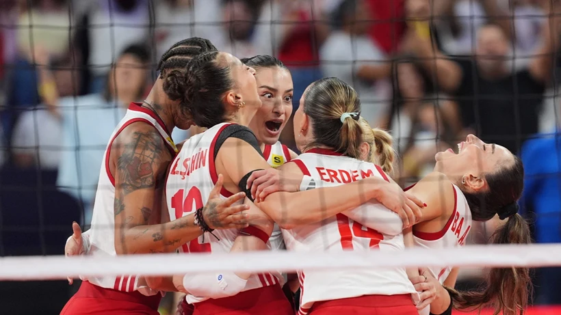 FİLENİN SULTANLARI AVRUPA VOLEYBOL ŞAMPİYONASI'NDA FİNALDE
