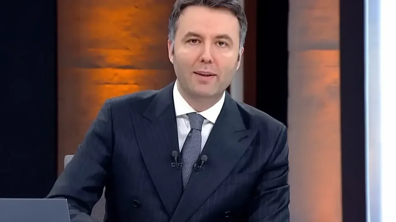 Ersoy: "Ela Rumeysa Cebeci ile Oturmuşluğum Bile Yok!"