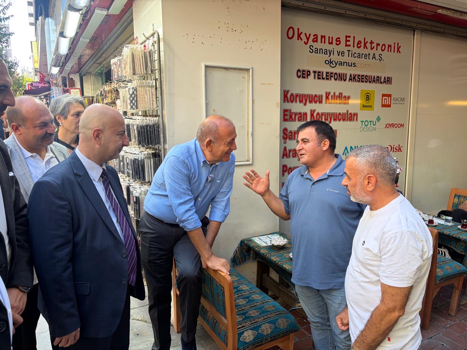 GÜRSEL TEKİN FATİH'TE ESNAFI DİNLEDİ