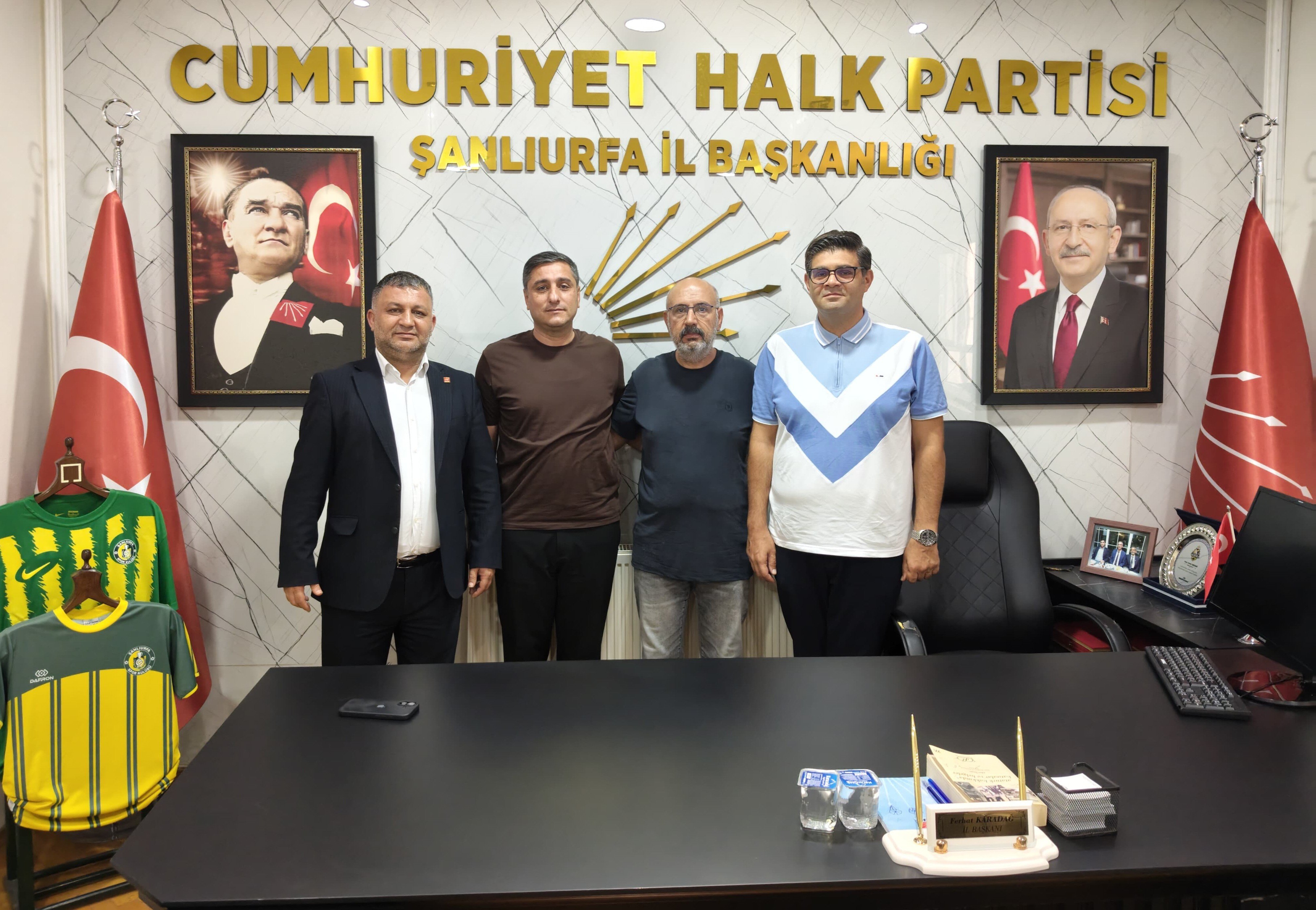 29 Yıl Sonra CHP’ye Geri Döndü: “Baba Ocağımdan Bir Daha Ayrılmayacağım”