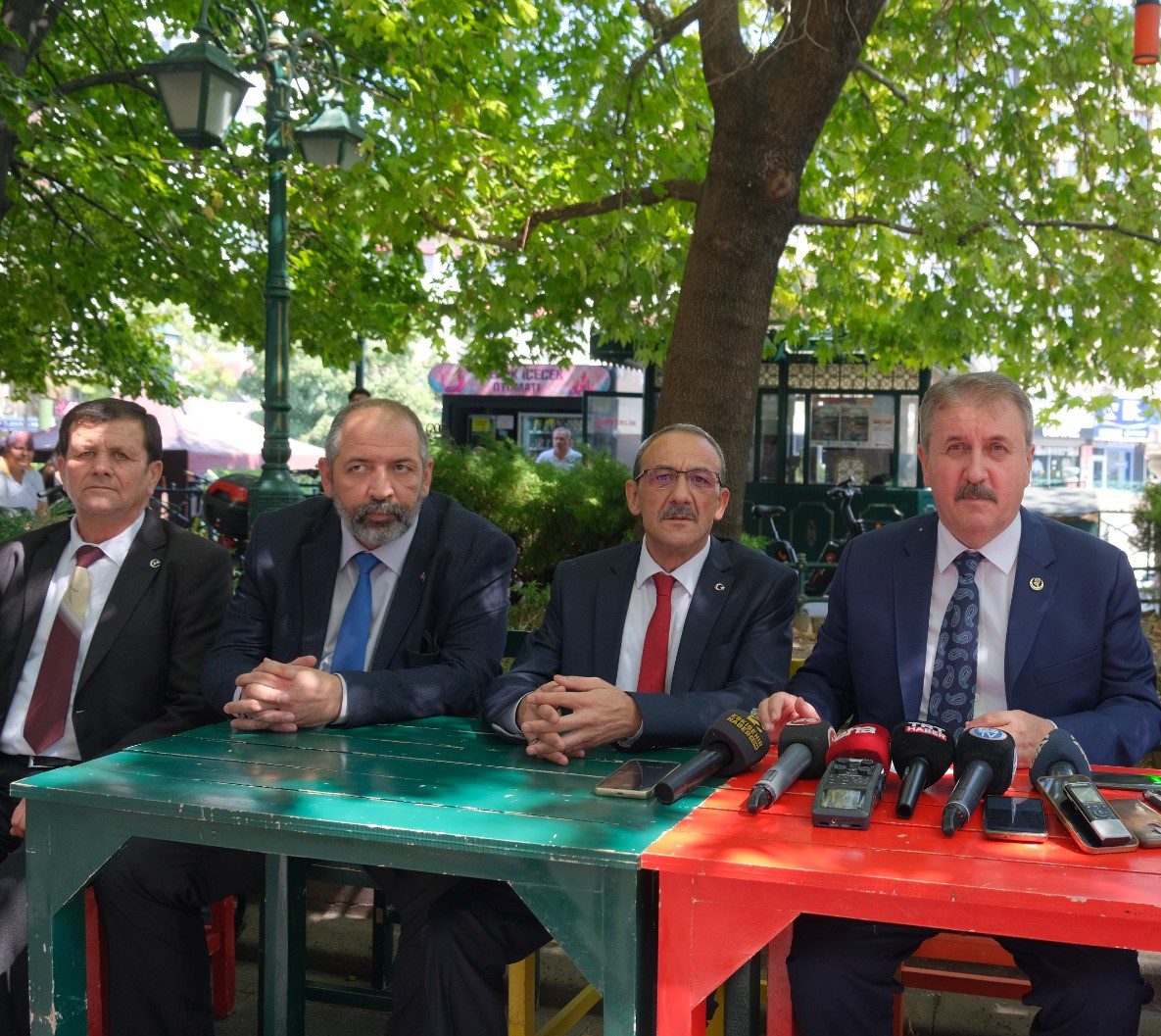 MUSTAFA DESTİCİ: “KENDİ ADAYLARIMIZI ÇIKARACAK ŞEKİLDE HAZIRLIKLARIMIZI YAPIYORUZ.