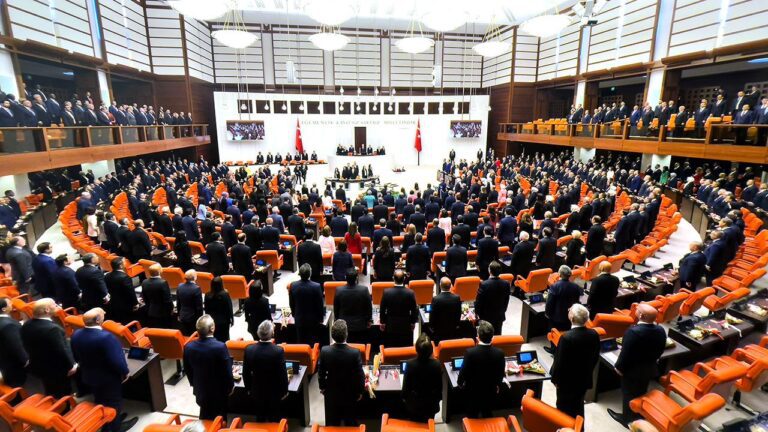 Meclis’te İsrail krizi: ‘Ticaret kısıtılansın’ önergesi AKP ve MHP oylarıyla reddedildi