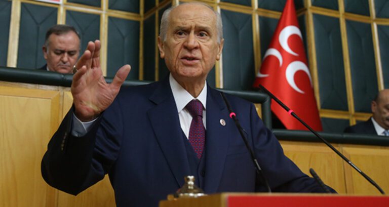 MHP Lideri Bahçeli: “Şehitlerimizin kemiklerini sızlatacak hiçbir yanlışın içine girmedik, girmeyi aklımızın ucuna dahi getirmedik”