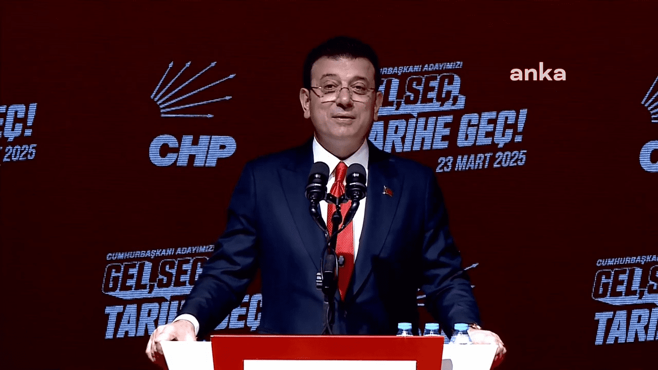 Ekrem İmamoğlu: ‘CHP’de değişimi başlattık, şimdi sıra Türkiye’yi değiştirmekte’