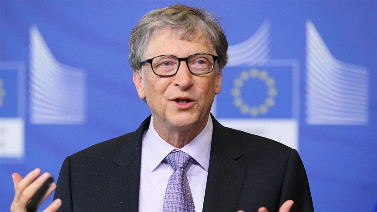 Bill Gates’ten yapay zeka yorumu: Biraz korkutucu!