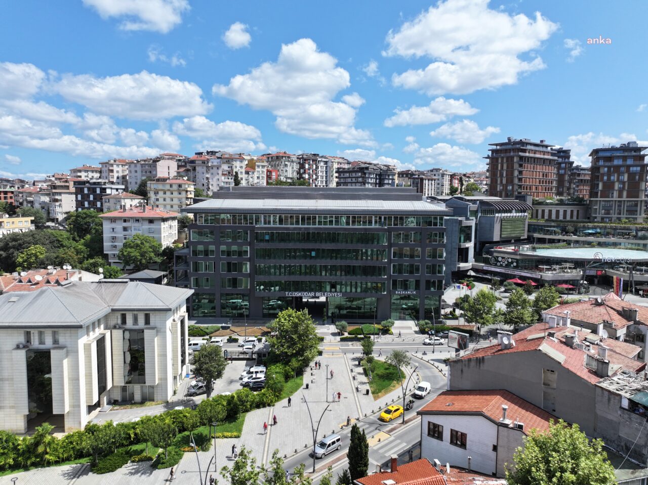 Üsküdar Belediyesi’nde Çalıştığı Ortaya Çıkan Yeni Akit Yazarı, Disiplin Soruşturması Tamamlanıncaya Kadar Görevinden Uzaklaştırıldı