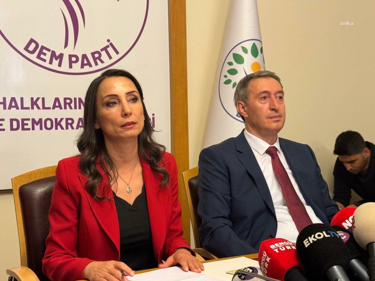 DEM Parti’den MHP ve AK Parti’ye ziyaret