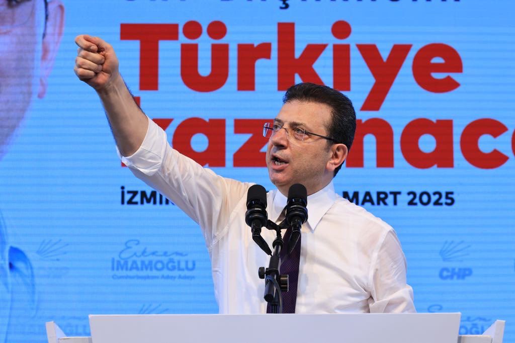 Ekrem İmamoğlu: “O kişiye ve onun bütün süreci aparat gibi kullanan aklıyla mücadeleye devam edeceğim”