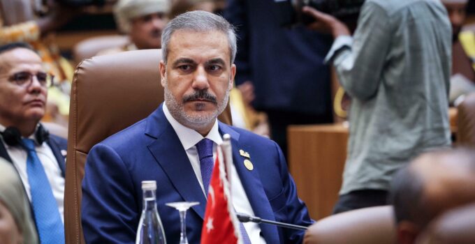 Hakan Fidan’dan şaşırtan hamle: Cezayir’e gidiyor
