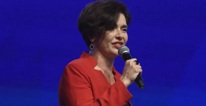 Gazeteci Özlem Gürses’e şok hapis cezası