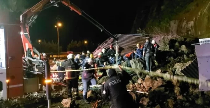 Bakanlık’tan Samsun’daki heyelana ilişkin flaş açıklama