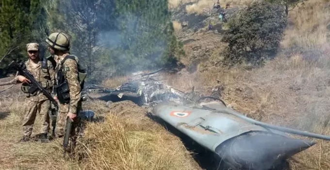 Hindistan’dan Pakistan’a ateş! 5 ölü, 29 yaralı