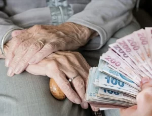 Emekli bayram ikramiyesi ödemeleri yarın başlıyor