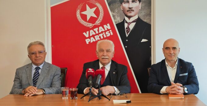 Doğu Perinçek tarih verdi: “Edirne’den NATO’ya meydan okuyoruz”