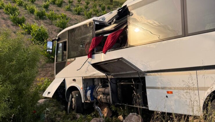Isparta’da feci kaza: 27 yaralı