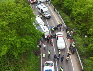 Sinop’ta feci kaza: 2’si ağır 18 yaralı