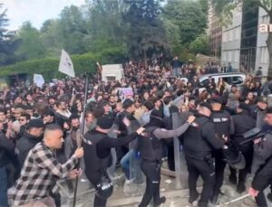Boğaziçi Üniversitesi Rektörü Naci İnci’ye istifa çağrısı