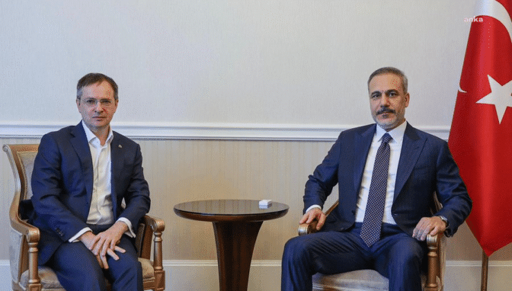 Hakan Fidan, Rusya Devlet Başkanı Danışmanı Vladimir Medinski ile görüştü
