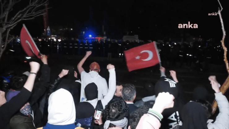 Artık slogan atanların yanında bulunmak da suç!