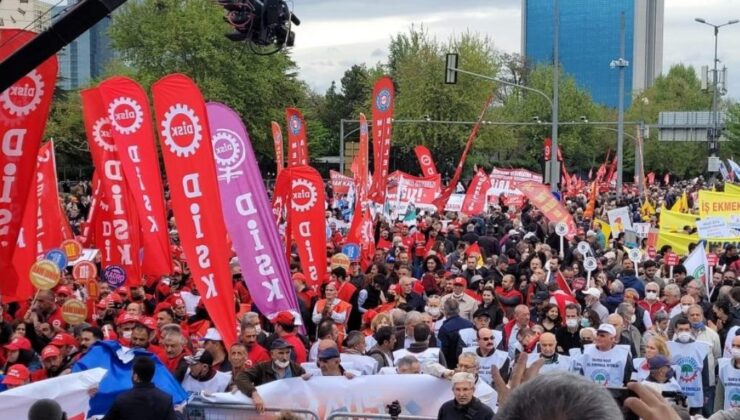 Ankaralılar 1 Mayıs için Tandoğan Meydanı’nda toplanıyor