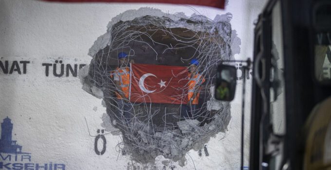 İşte Türkiye’de belediye eliyle yapılan en uzun tünel!