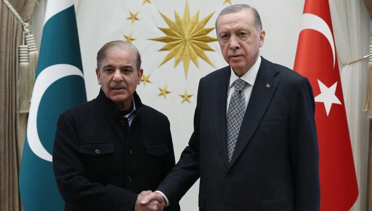 Erdoğan, Dolmabahçe’de Pakistan Başbakanı Şerif’i kabul etti