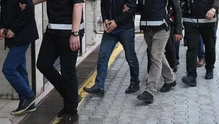 ‘FETÖ’ operasyonunda 61 muvazzaf askere tutuklama
