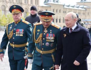 Putin’in Komutan Salyukov’u görevden almasının perde arkası ne?
