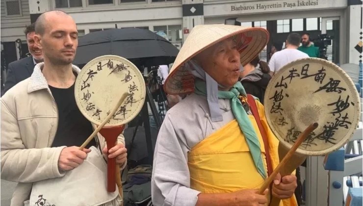 Japon barış elçisi Dolmabahçe’de dua etti