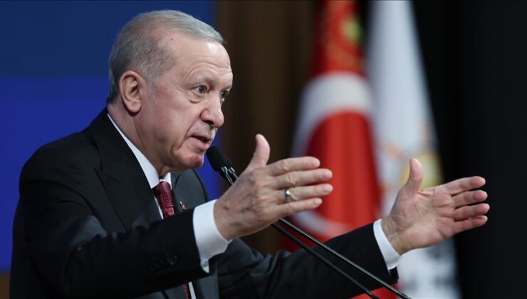 Erdoğan: “Yeni anayasayı kendimiz için değil, ülkemiz için istiyoruz”